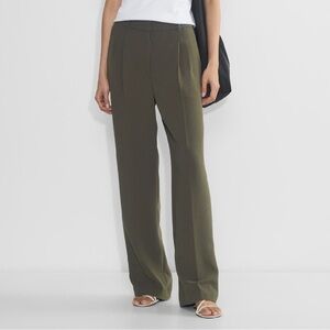 Aritzia Wilfred The Effortless Crepette Pant Trouser in Dark Olive